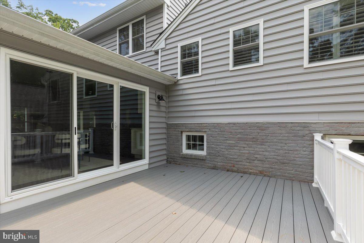 RADNOR HUNT - Residential