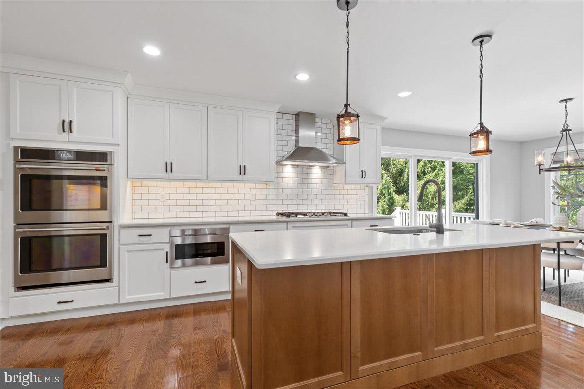 RADNOR HUNT - Residential