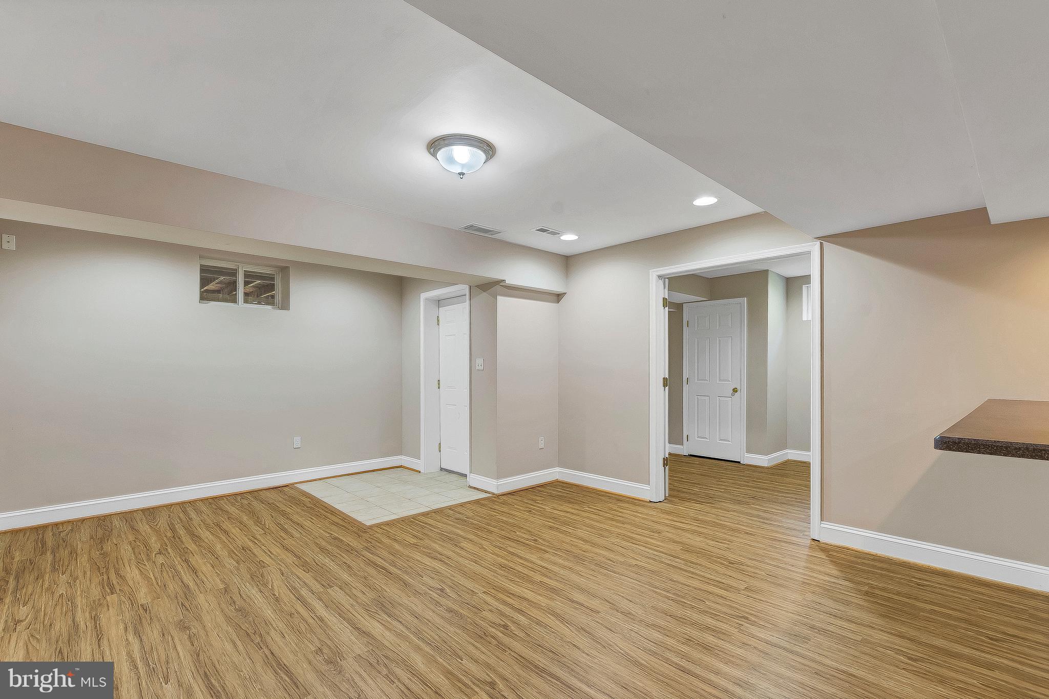 SUNDERLEIGH - Residential