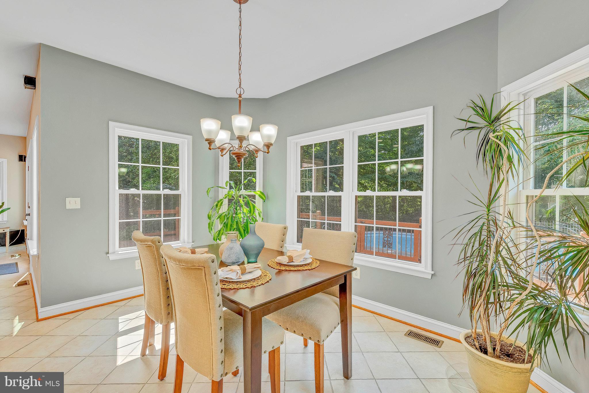 SUNDERLEIGH - Residential