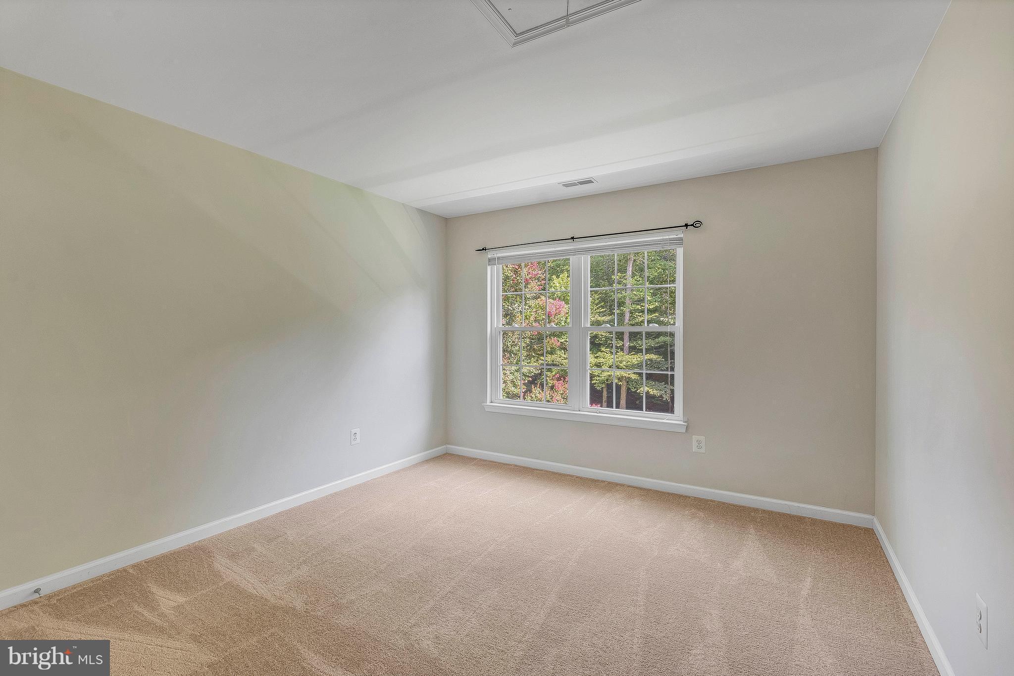 SUNDERLEIGH - Residential