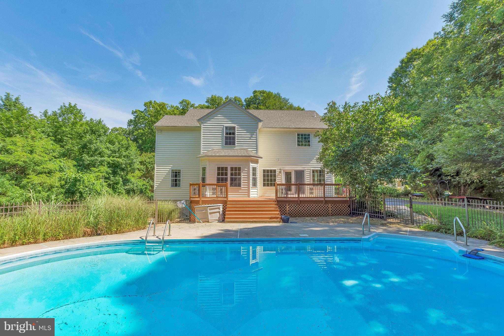 SUNDERLEIGH - Residential