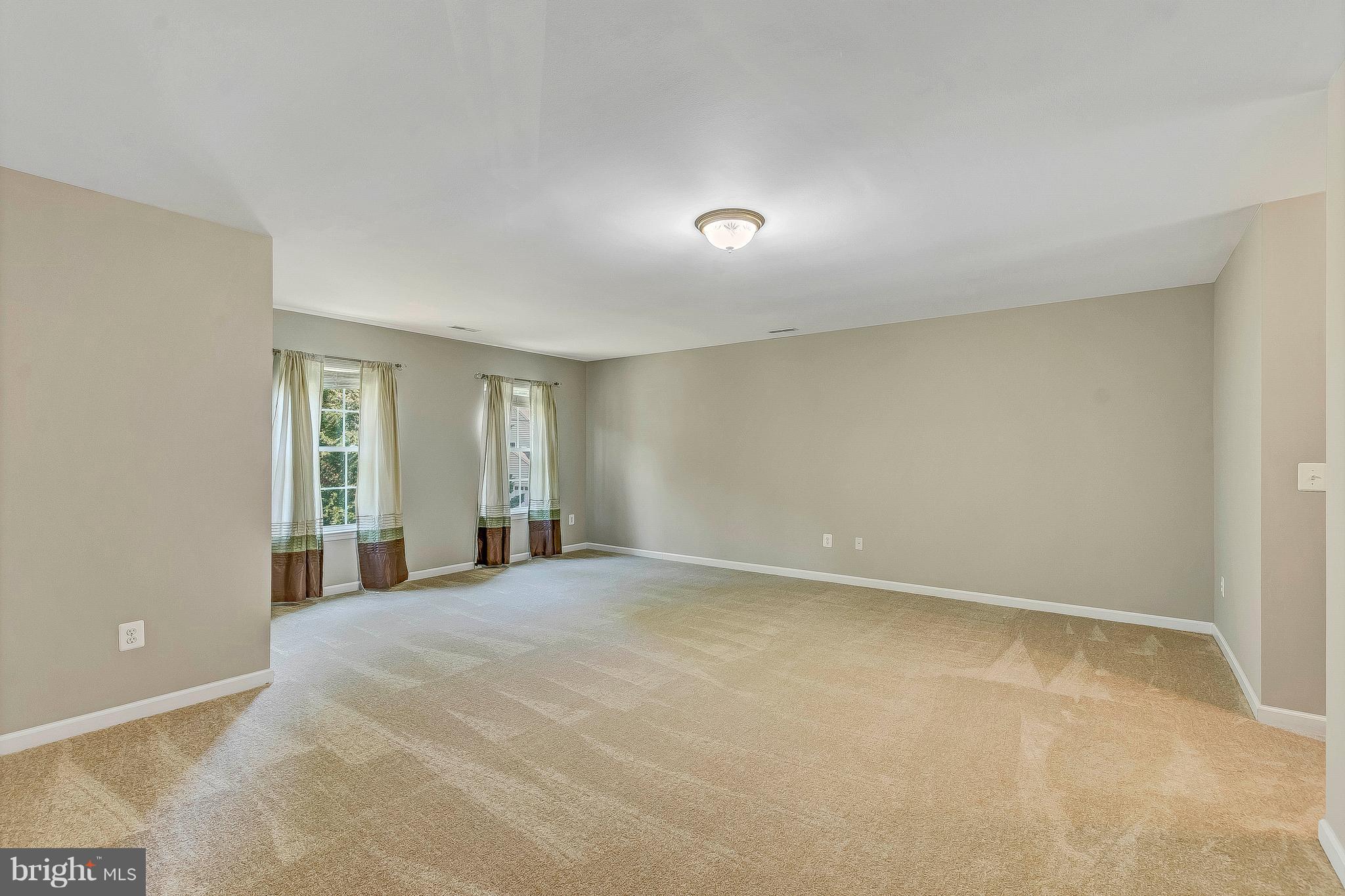 SUNDERLEIGH - Residential