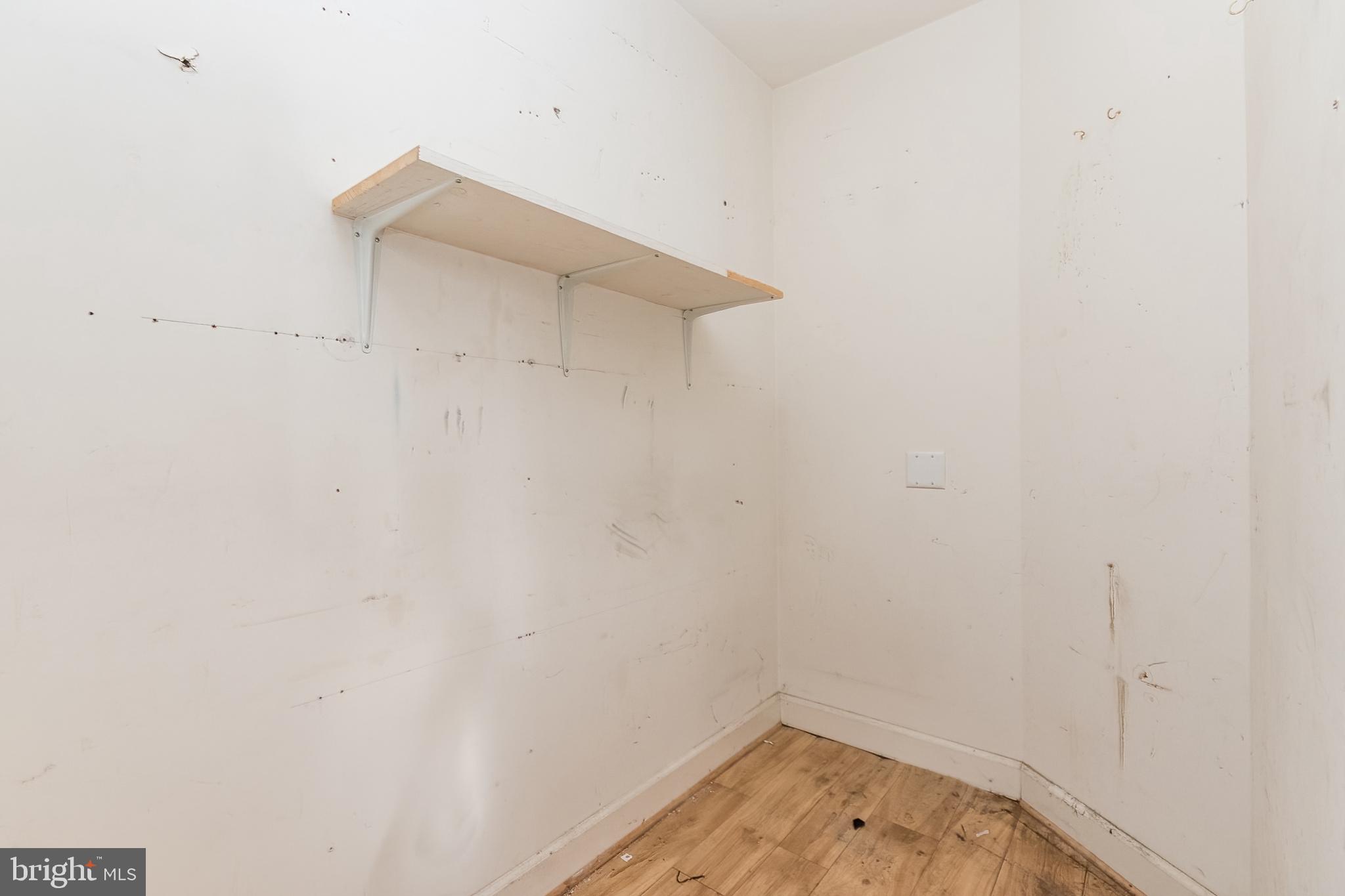 SUMMER HILL - Residential