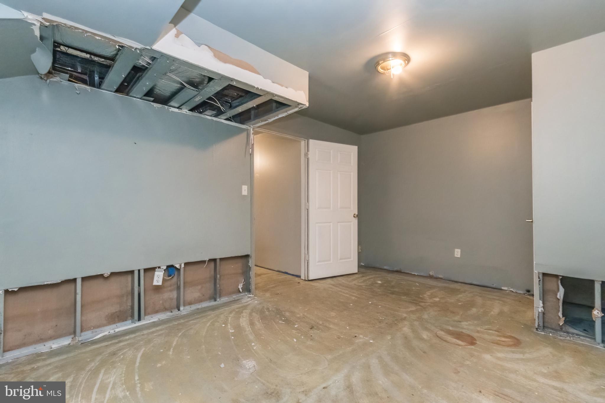 SUMMER HILL - Residential