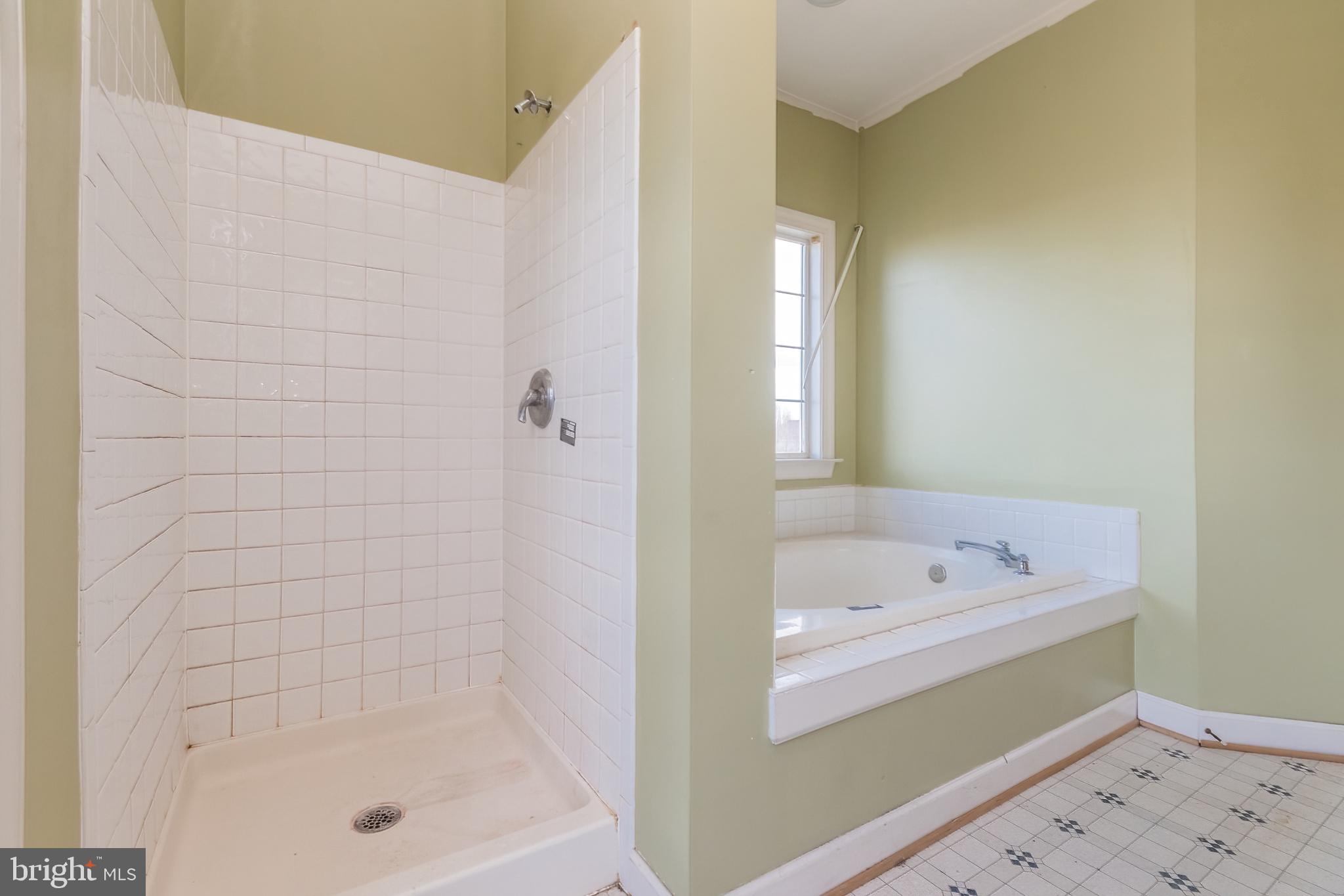 SUMMER HILL - Residential