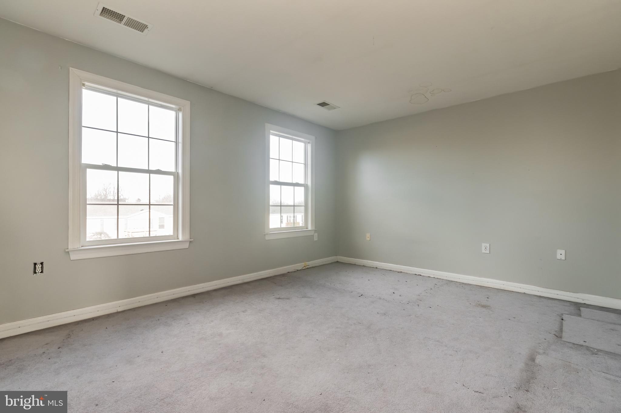 SUMMER HILL - Residential