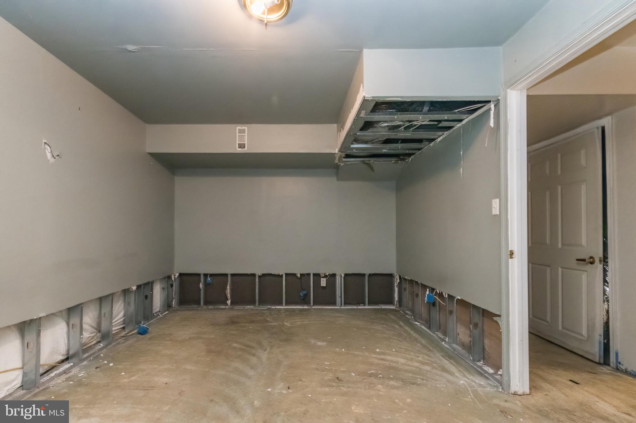 SUMMER HILL - Residential