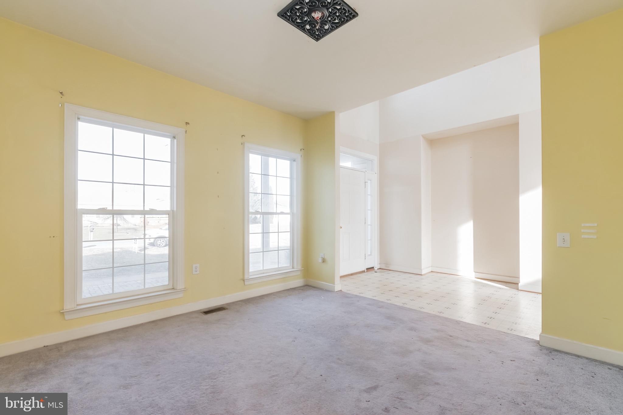 SUMMER HILL - Residential