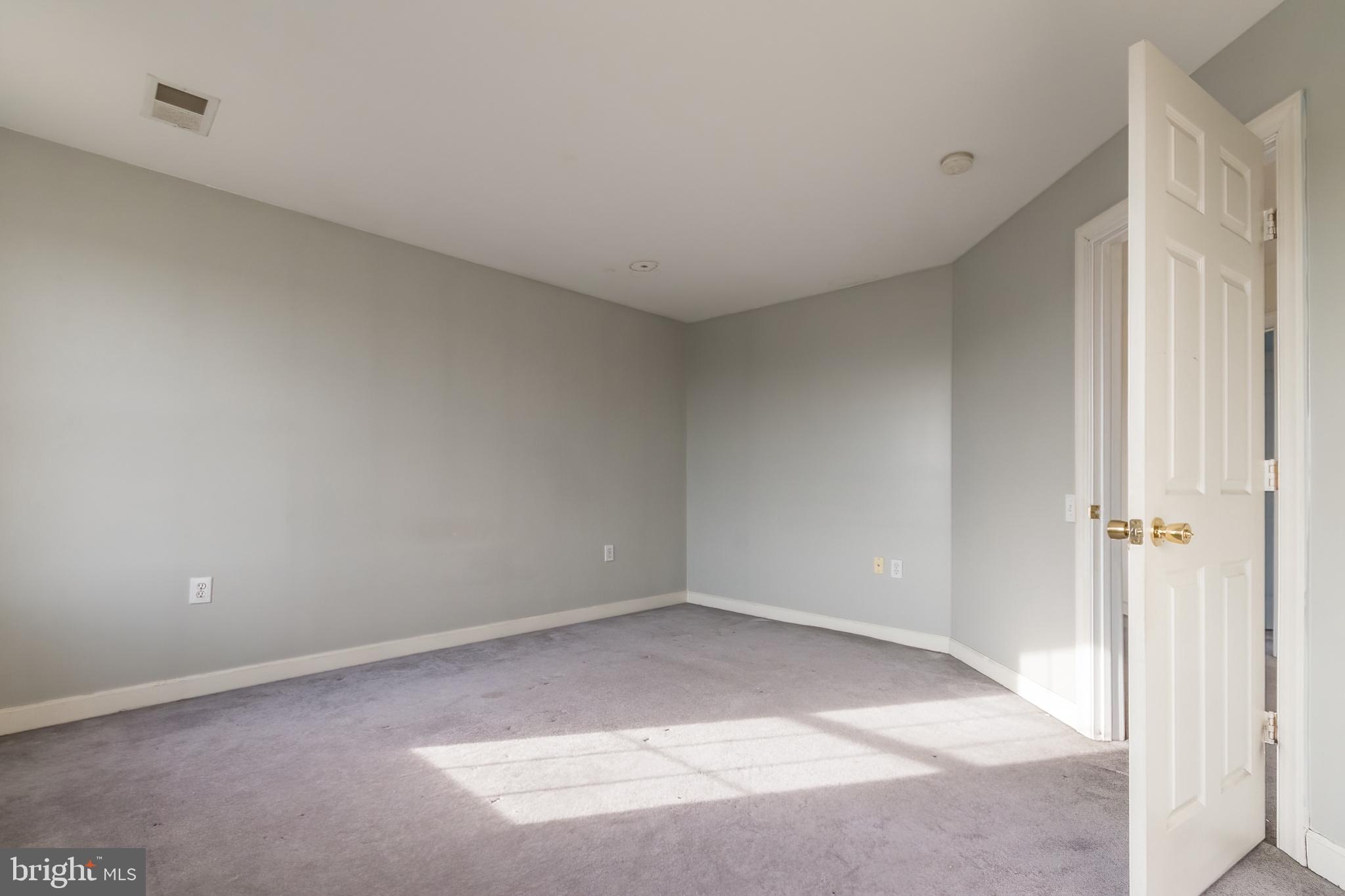 SUMMER HILL - Residential