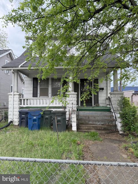 1622 EASTERN AVENUE NE WASHINGTON DC 20019