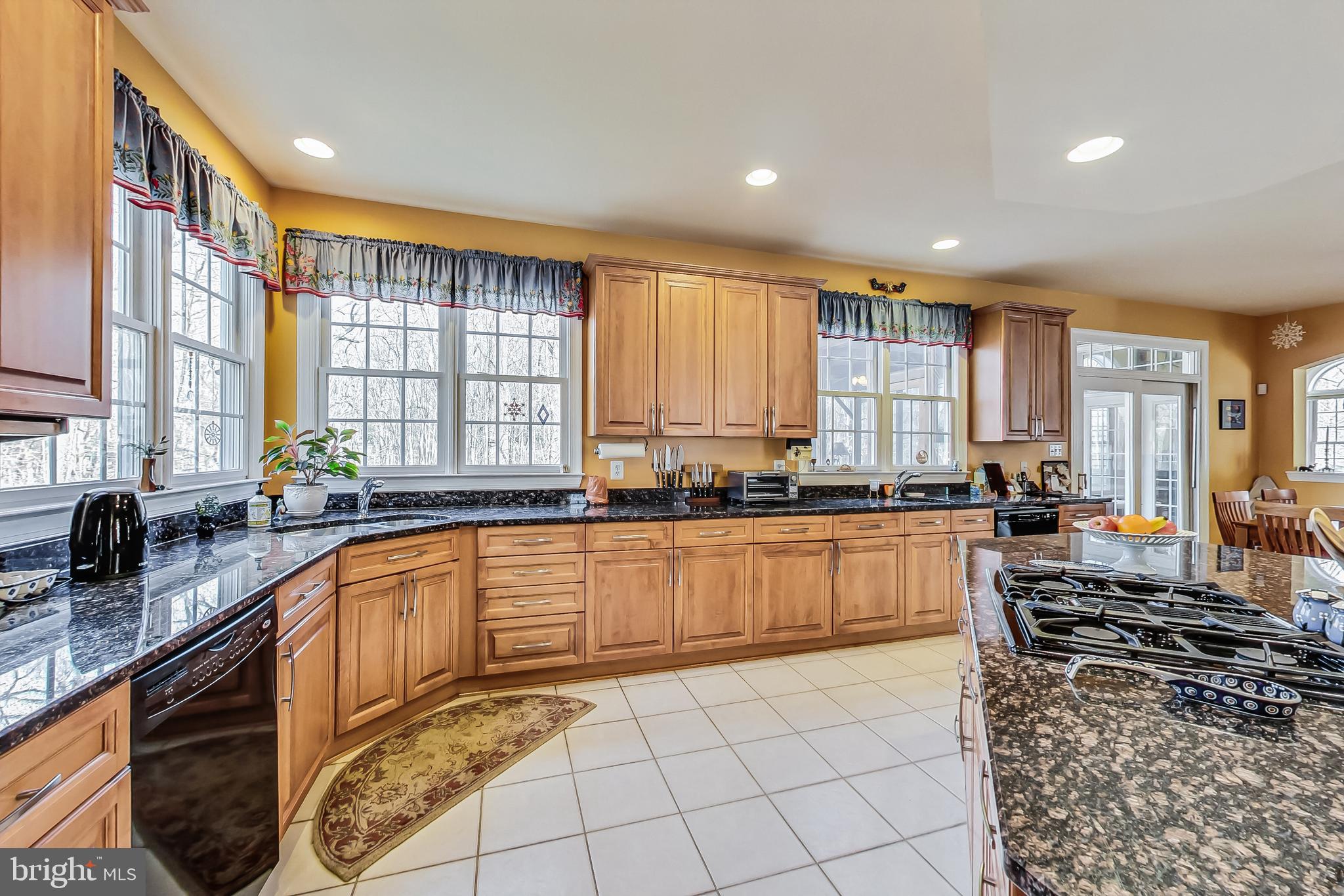 ROCKY BROOK PARK - Residential