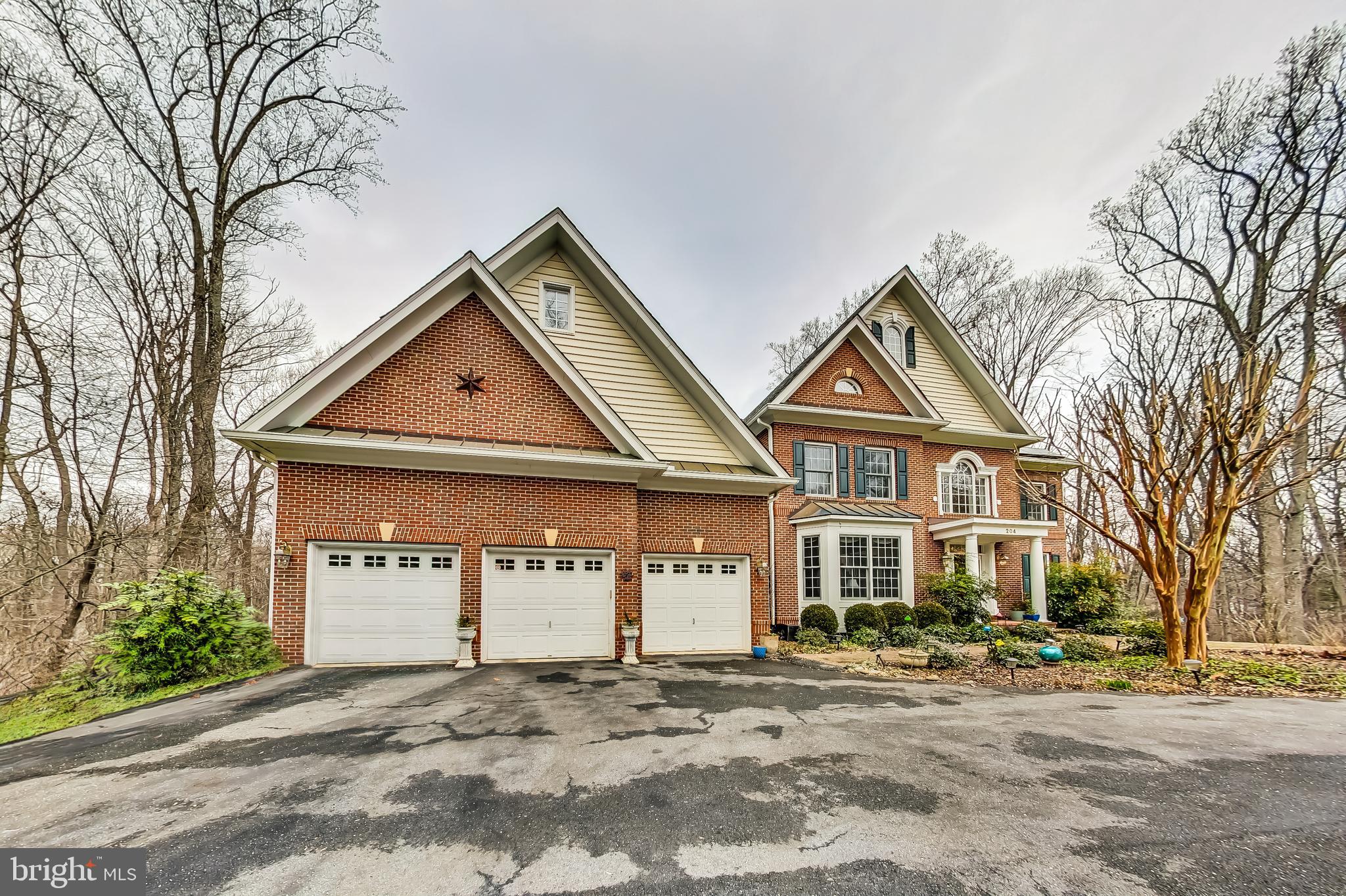 ROCKY BROOK PARK - Residential