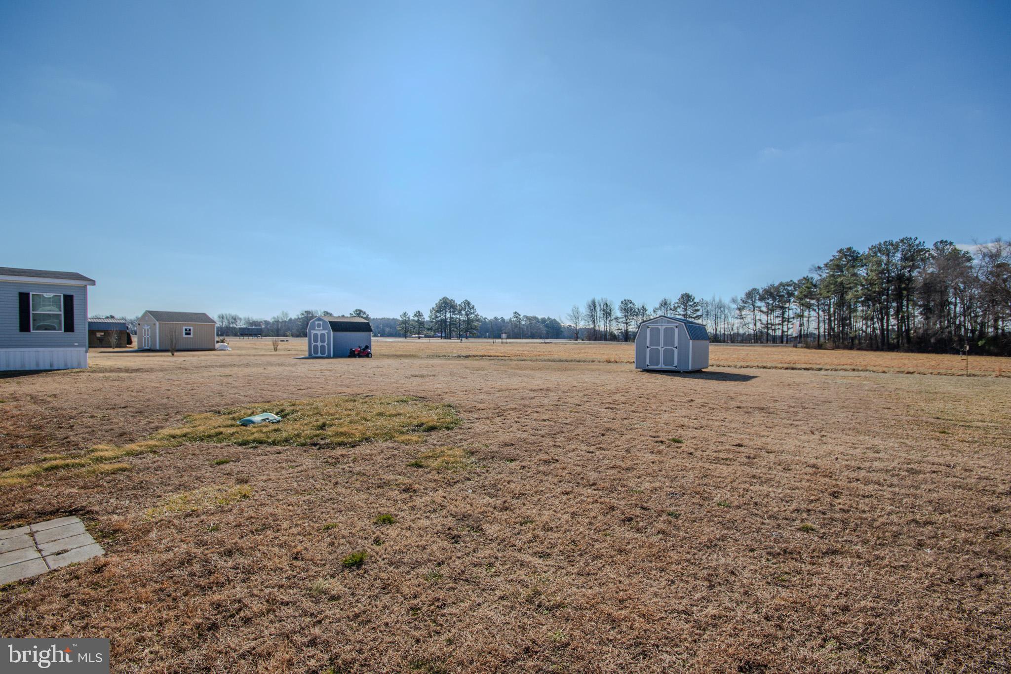 STRAWBERRY VILLAGE - Residential