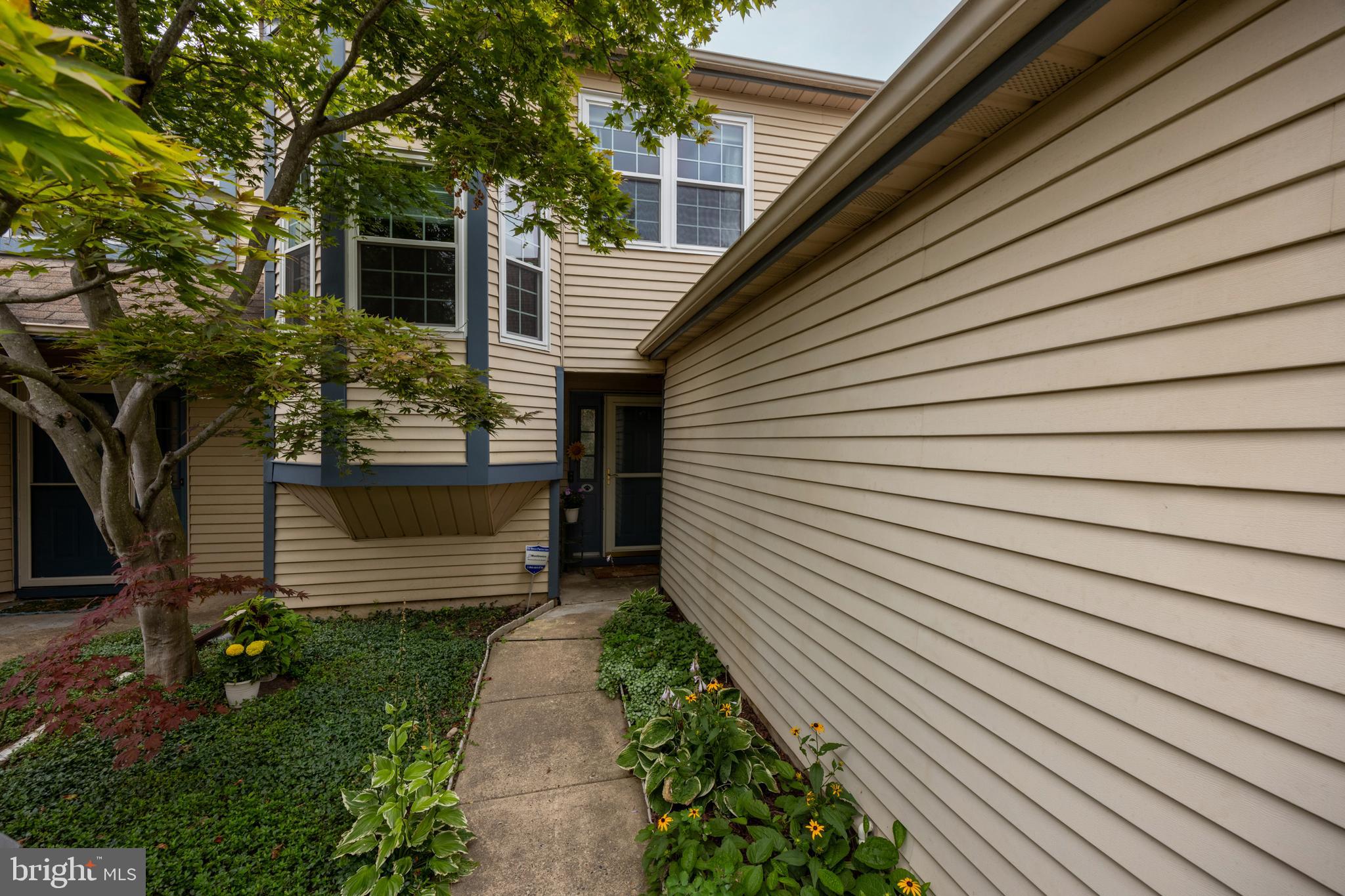 15 WILLOW BEND DRIVE