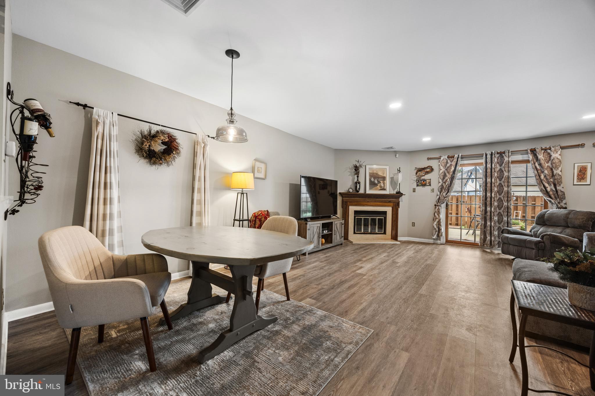 15 WILLOW BEND DRIVE