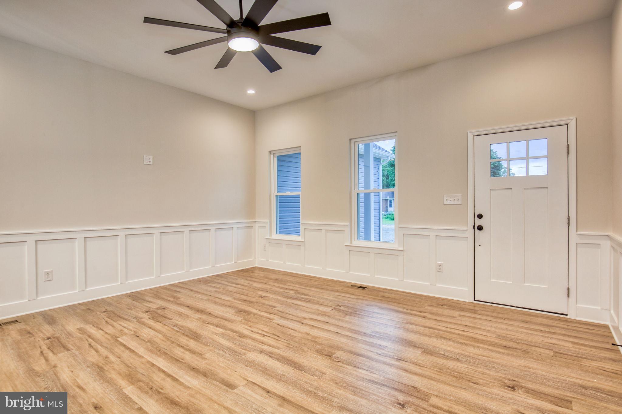 STRATFORD HARBOUR - Residential