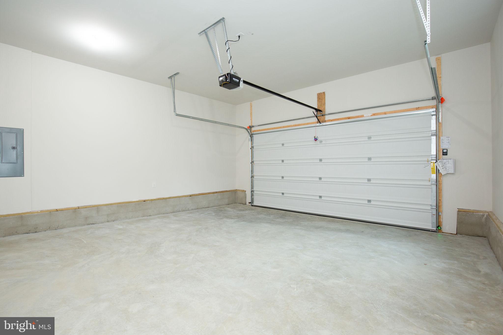 STRATFORD HARBOUR - Residential