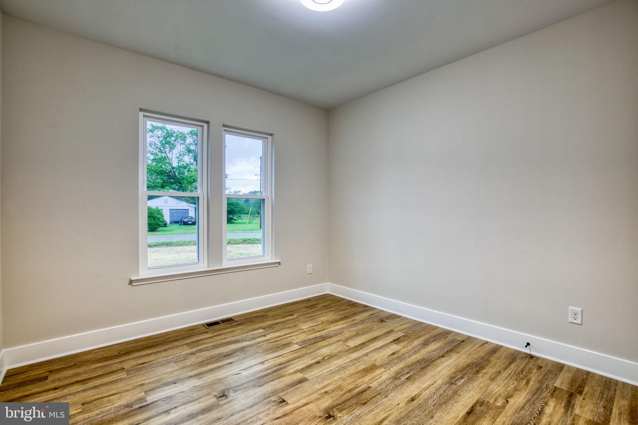 STRATFORD HARBOUR - Residential