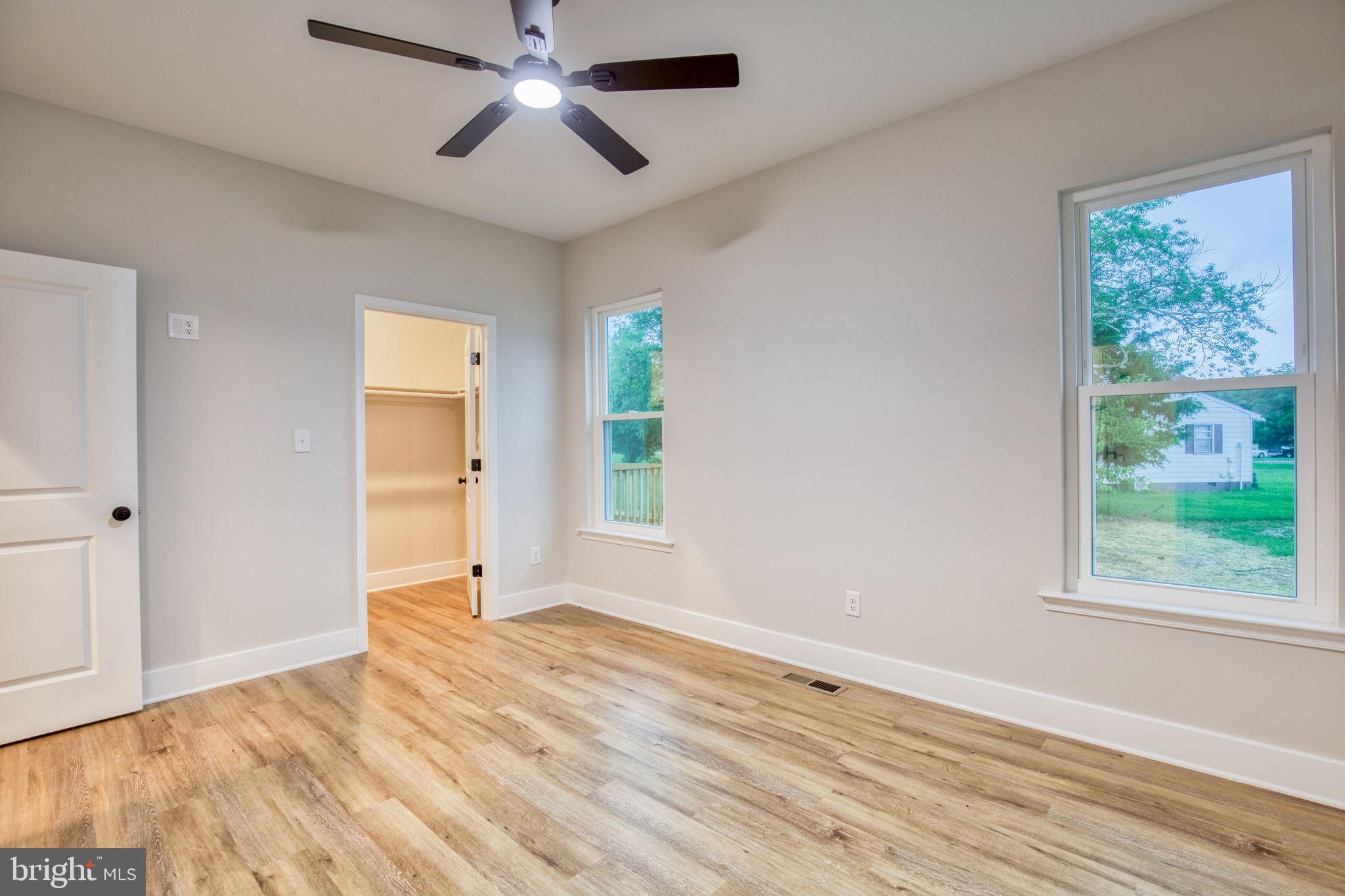 STRATFORD HARBOUR - Residential