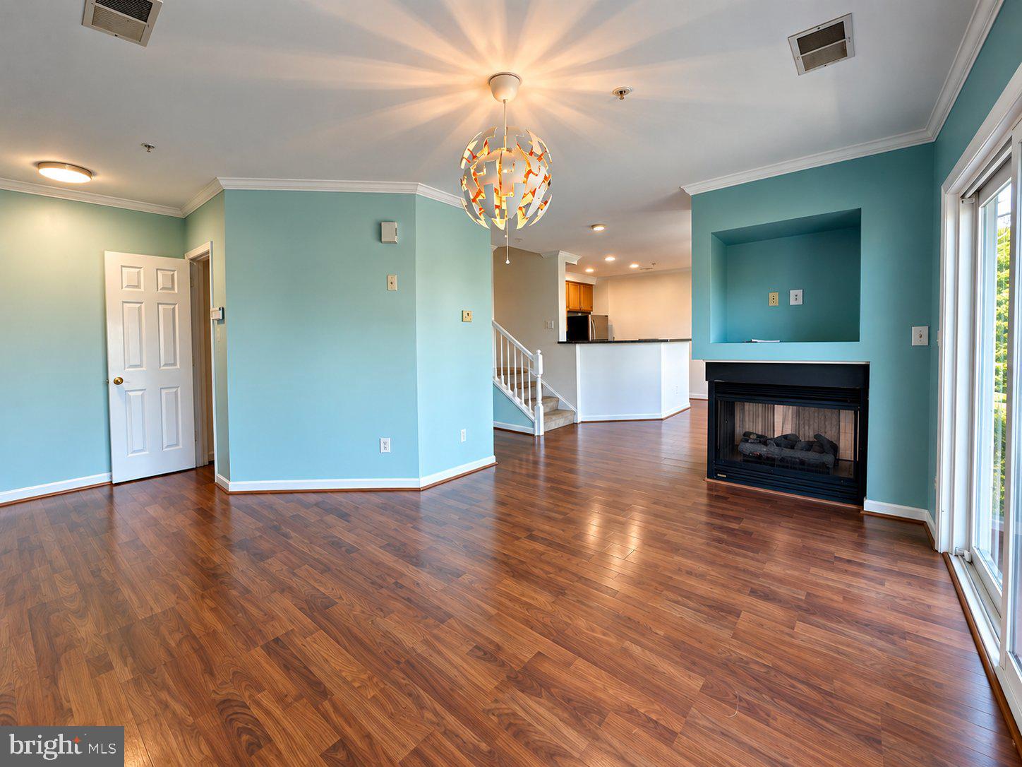 2497 ANGELINE DRIVE 301