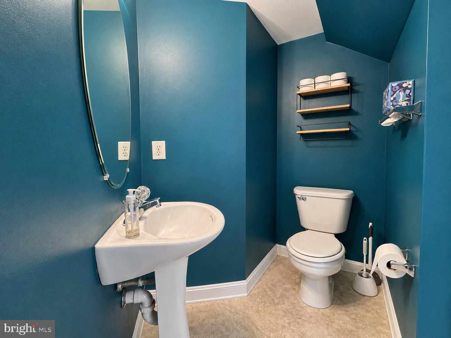2497 ANGELINE DRIVE 301