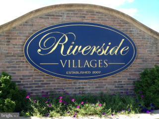 RIVERSIDE VILLAGES - Residential