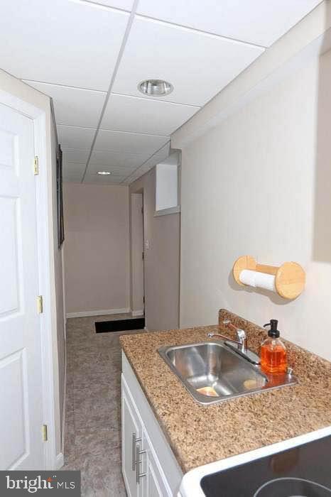 SAYBROOKE - Residential Lease