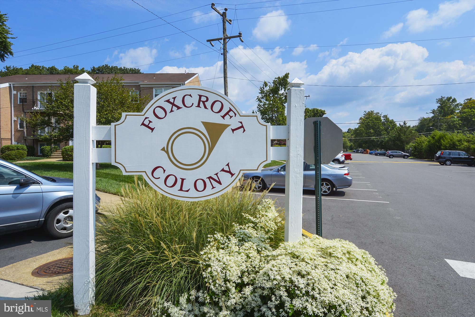 FOXCROFT COLONY CONDOS - Residential Lease