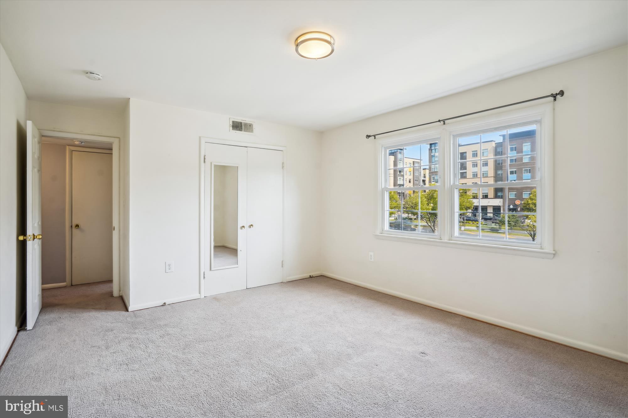 FOXCROFT COLONY CONDOS - Residential Lease