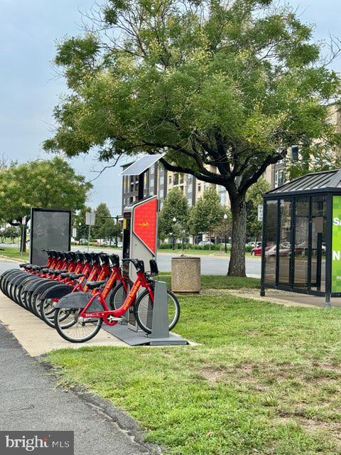 FOXCROFT COLONY CONDOS - Residential Lease