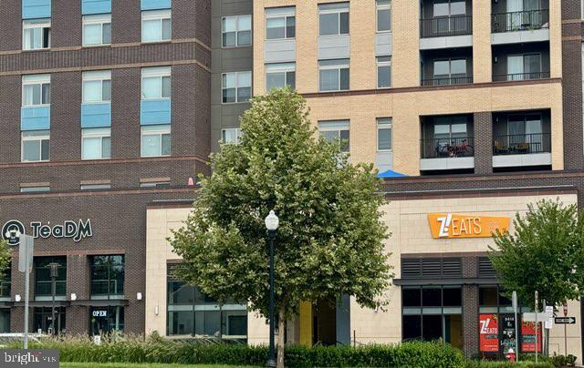 FOXCROFT COLONY CONDOS - Residential Lease