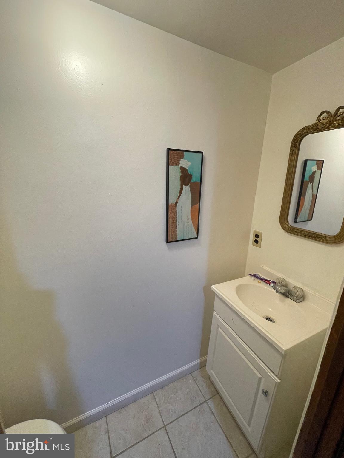 MAYFAIR - Residential