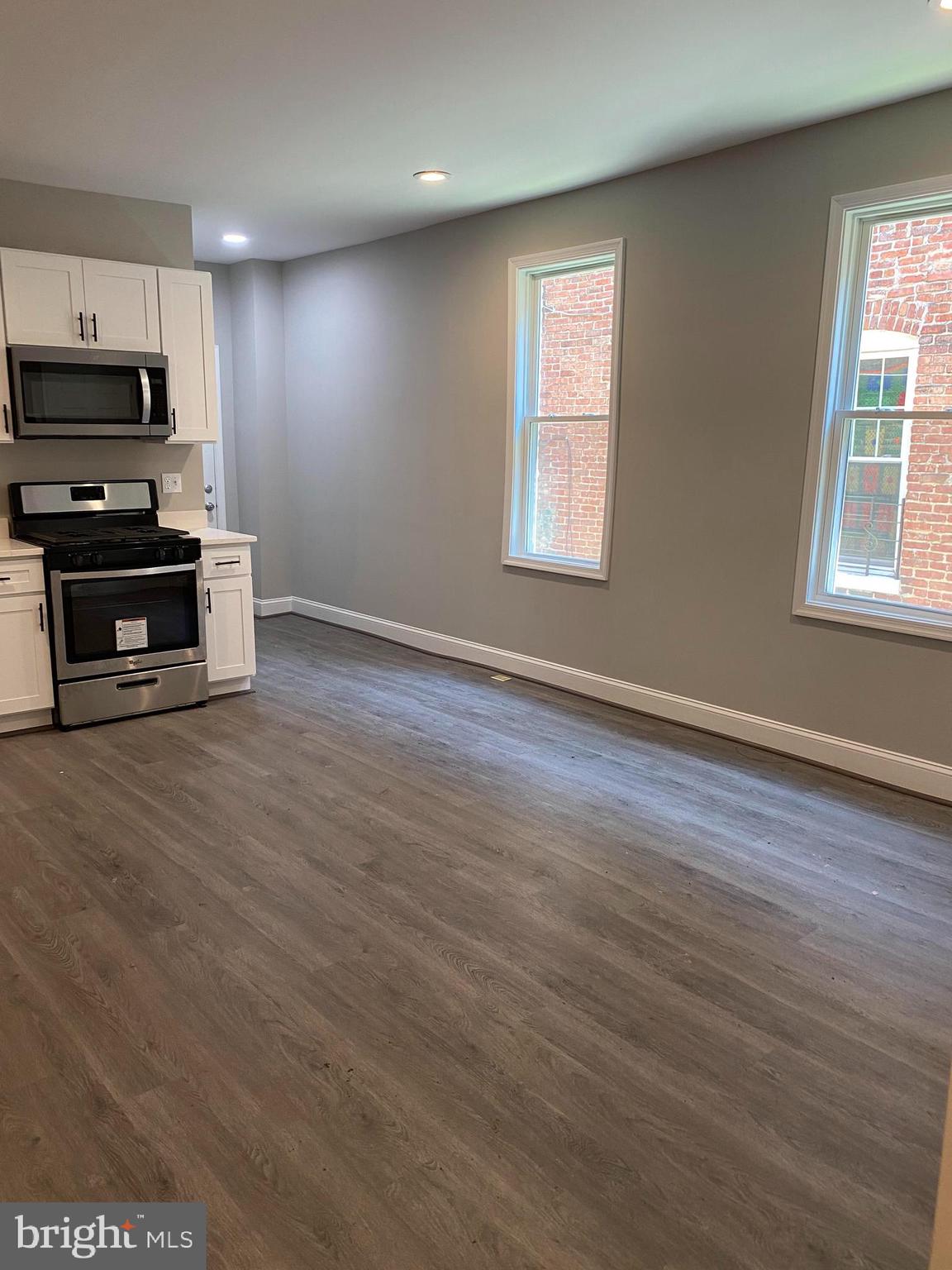 WOODBERRY - Residential Lease