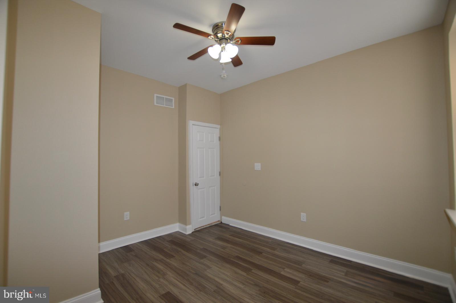 5738 TULIP STREET 40