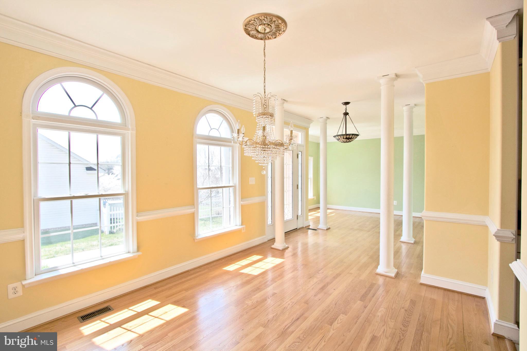 ESTATES AT SINGLETREE - Residential