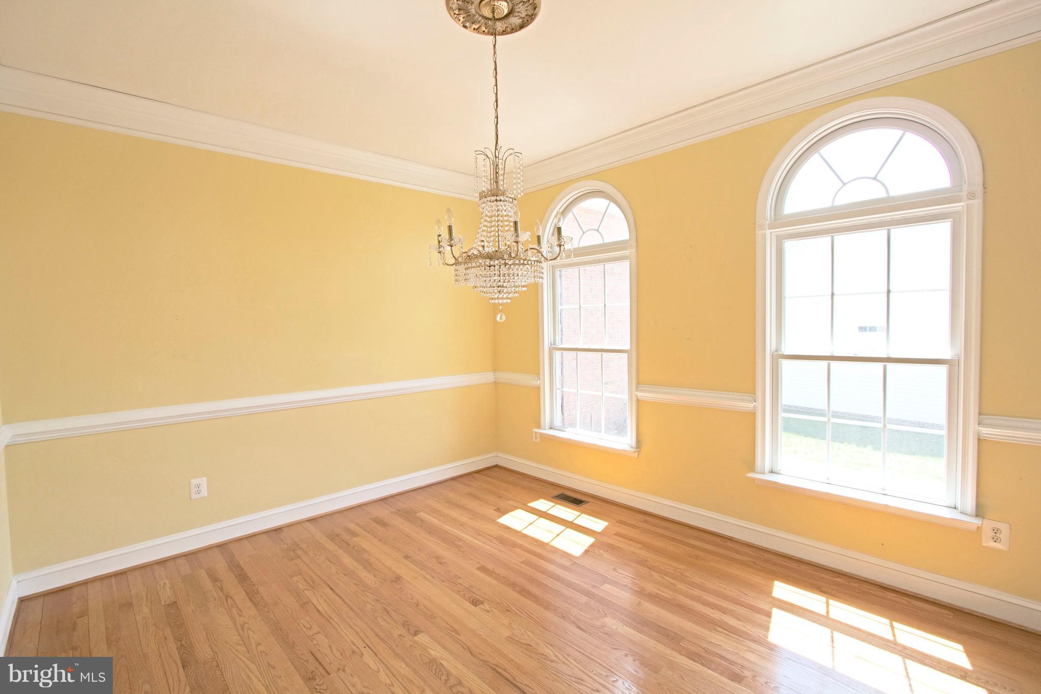 ESTATES AT SINGLETREE - Residential