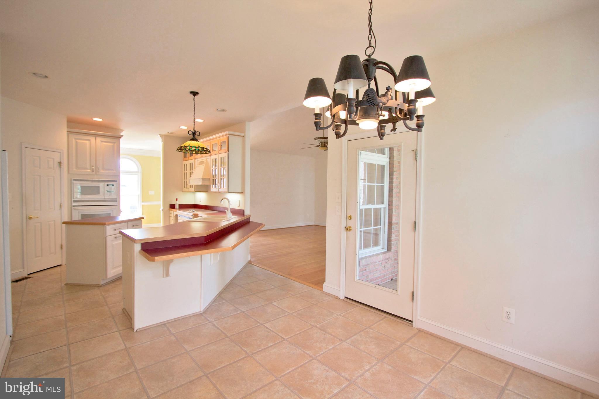 ESTATES AT SINGLETREE - Residential