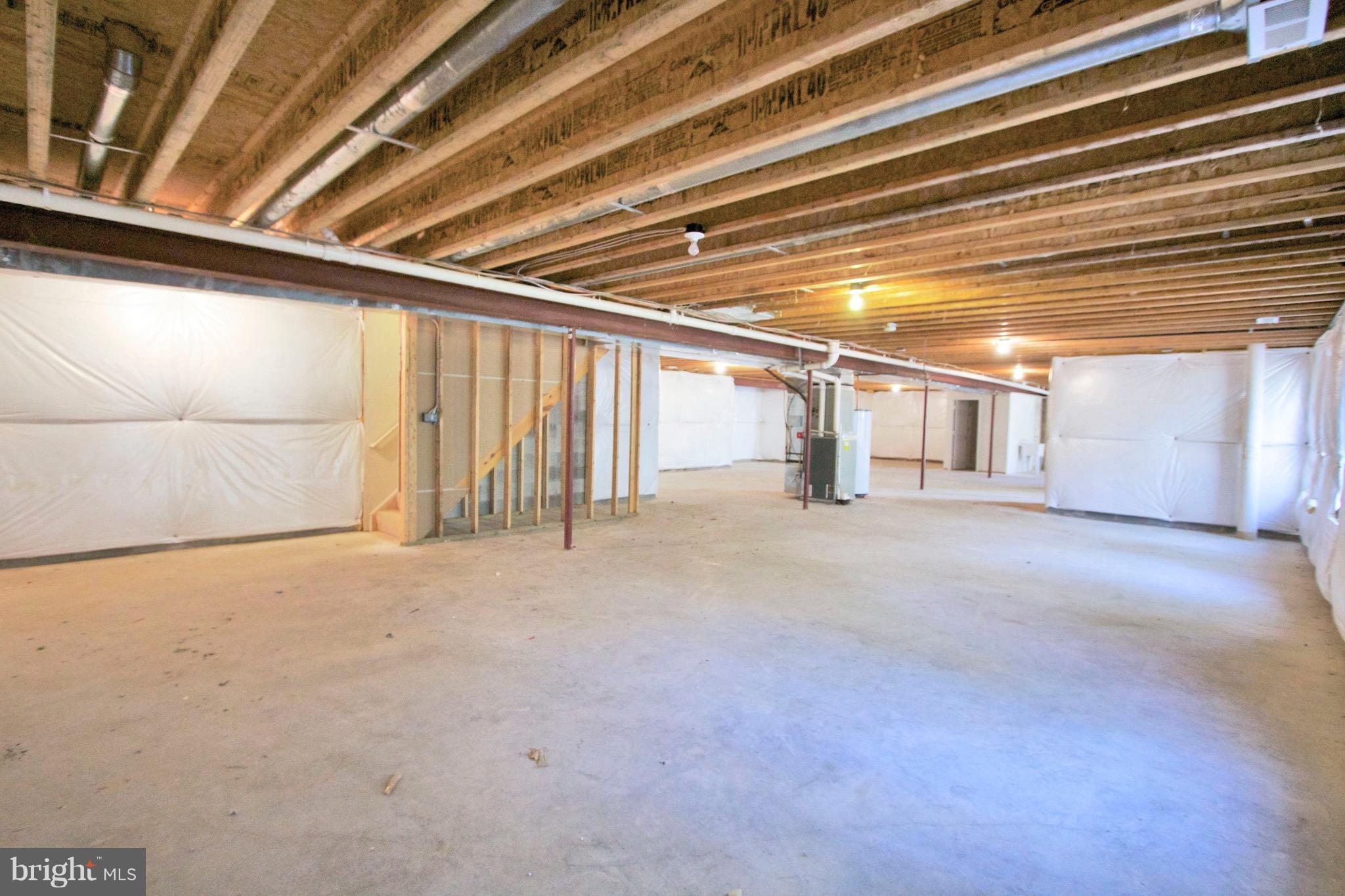 ESTATES AT SINGLETREE - Residential