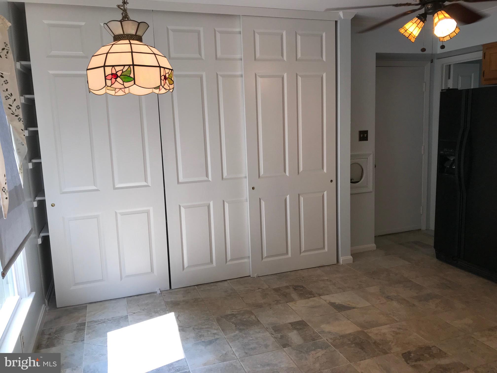 MT MIDDLETON ESTATES - Residential Lease