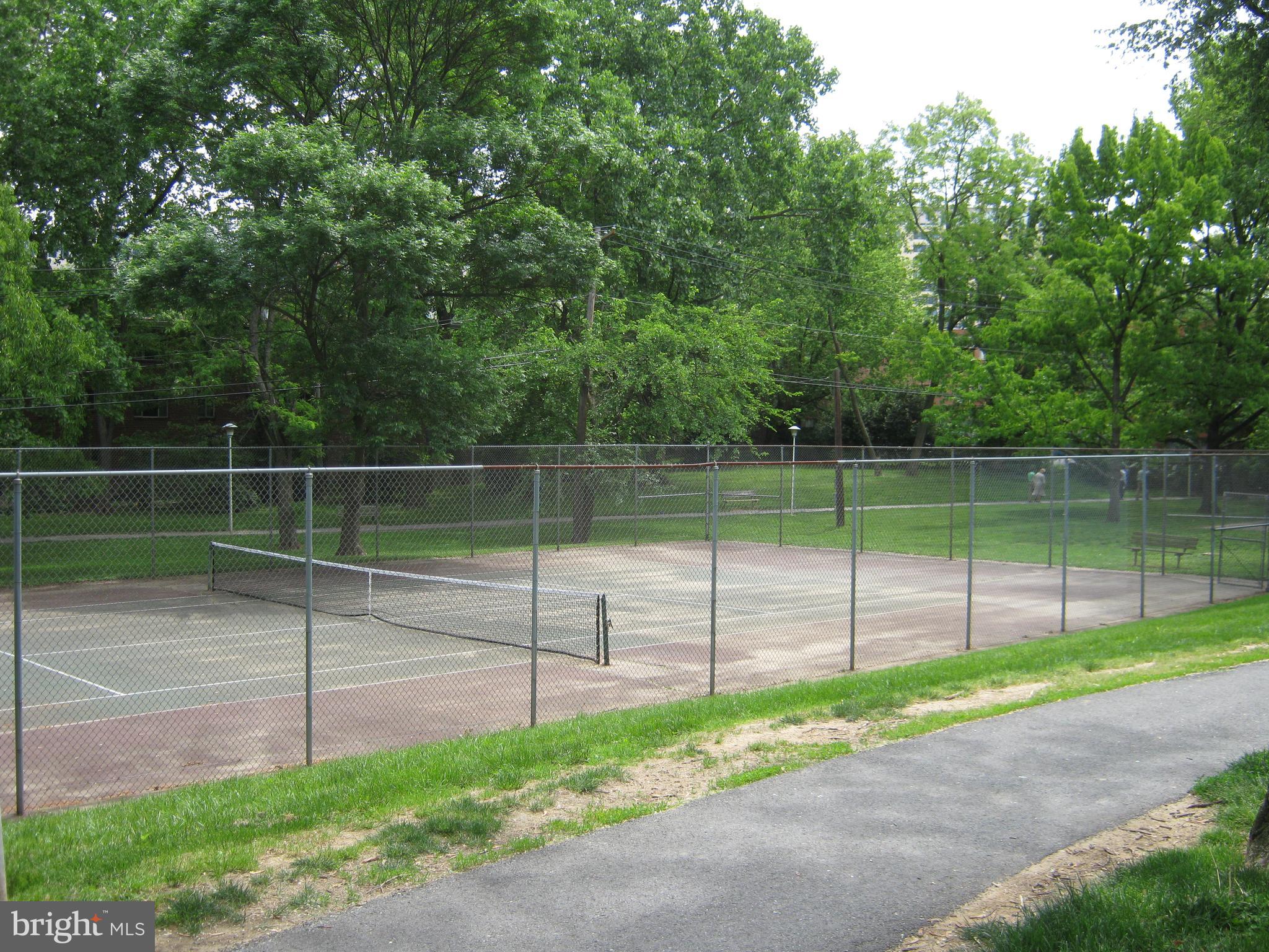 WHITEHALL - Residential