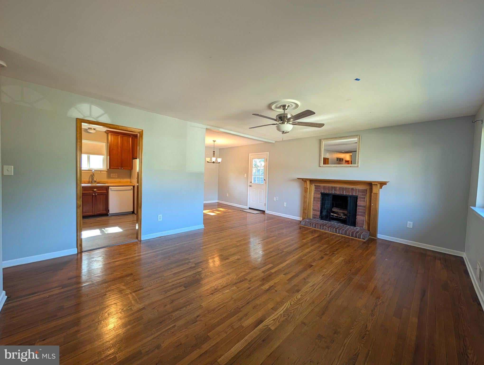 6020 TRAILSIDE DRIVE