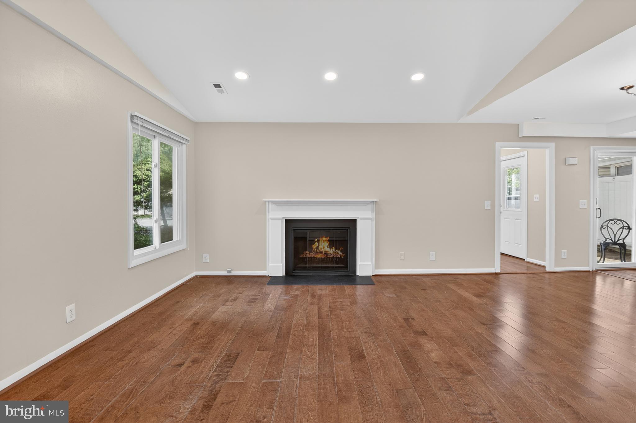 ROSSMOOR MUTUAL #10 - Residential