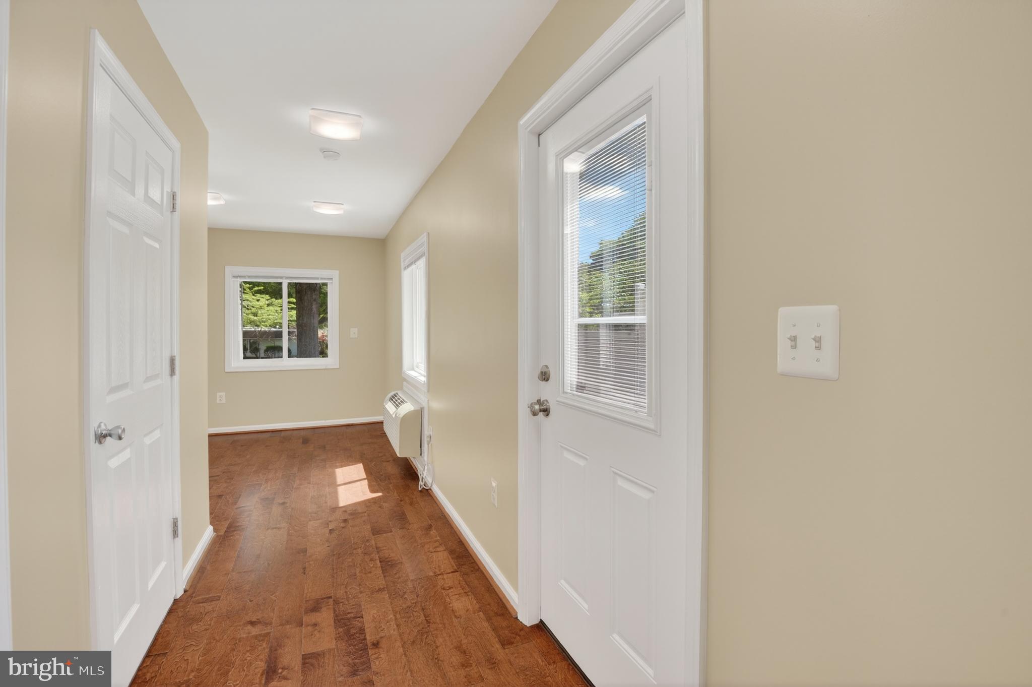 ROSSMOOR MUTUAL #10 - Residential