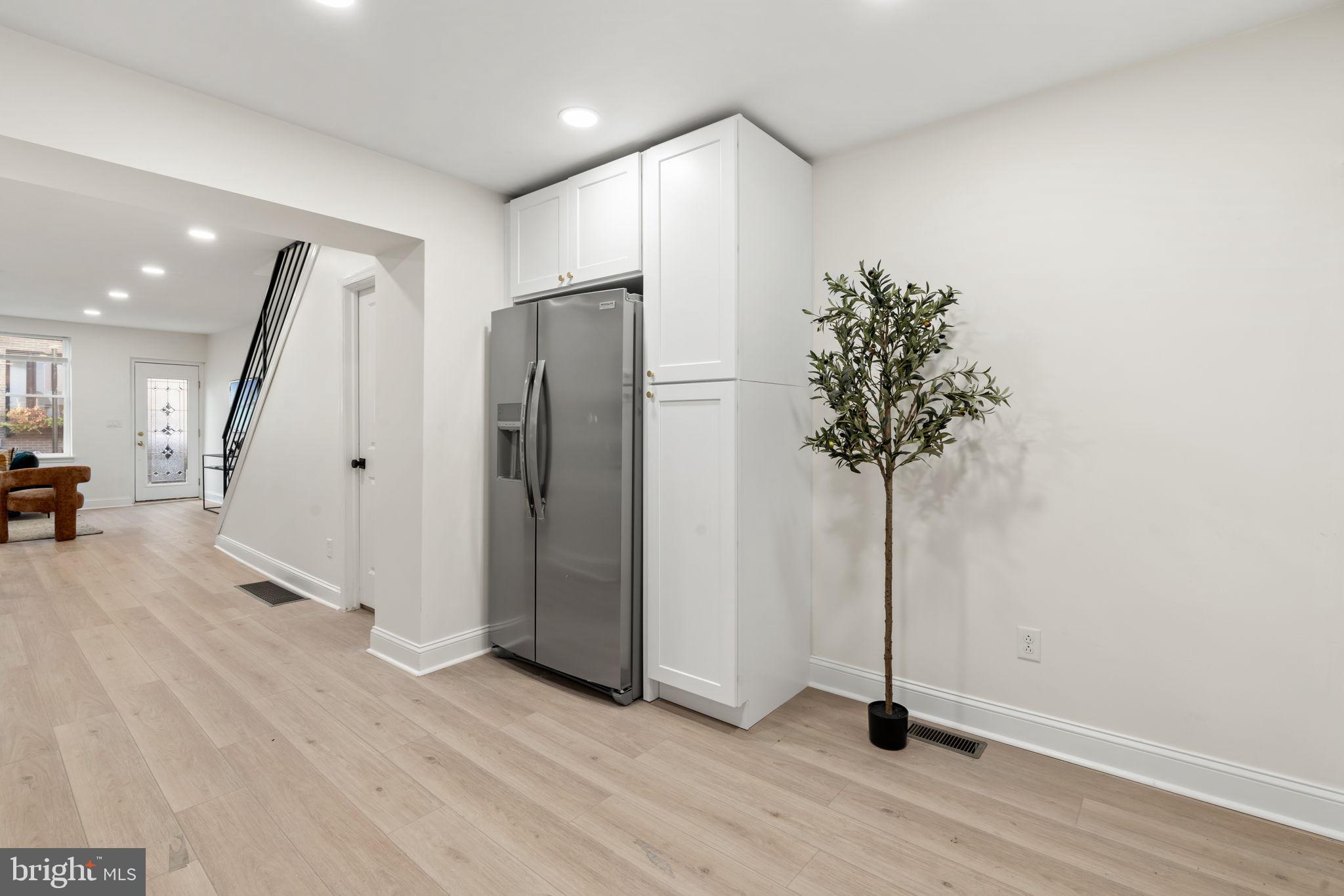 POINT BREEZE - Residential