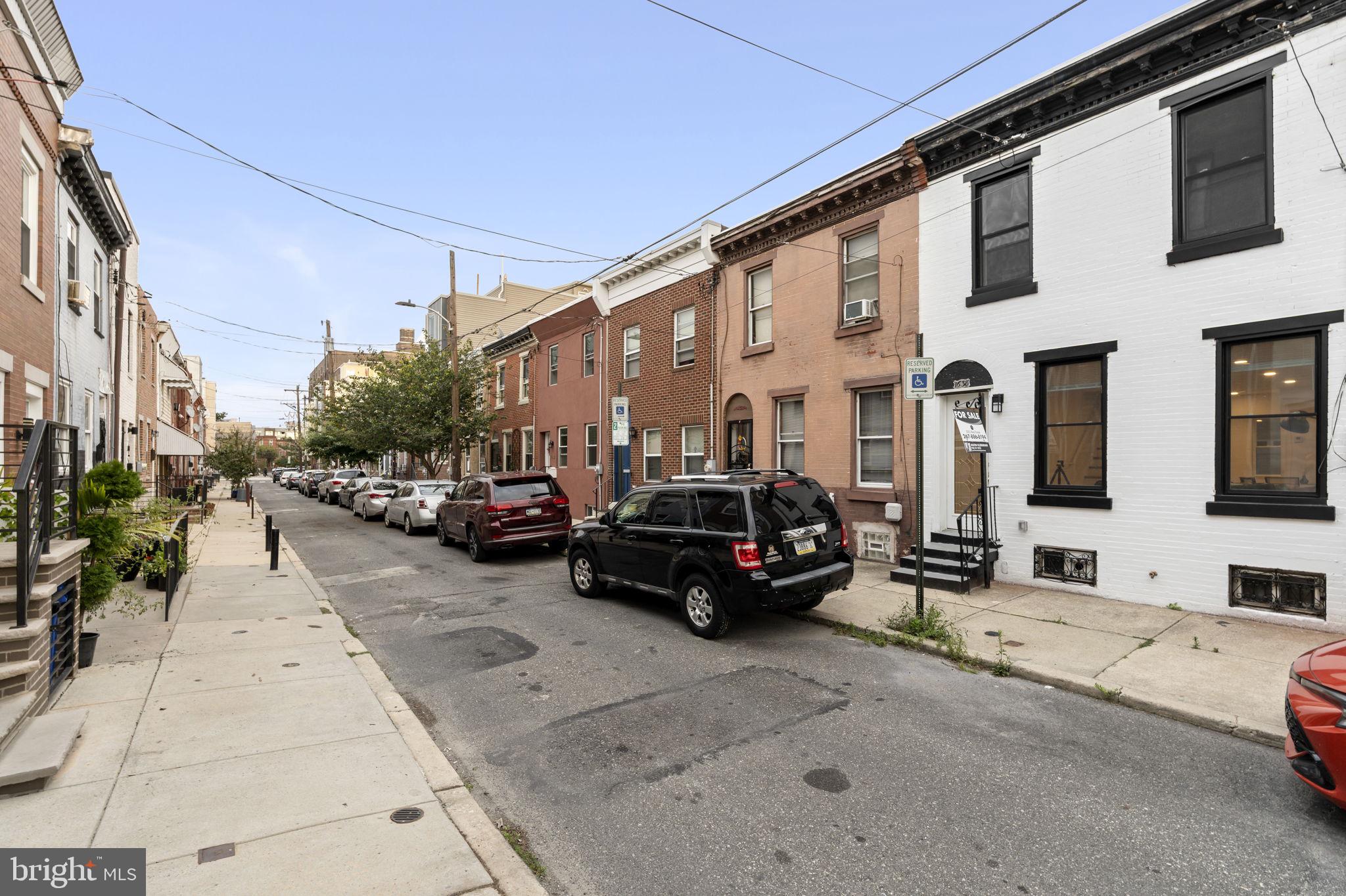 POINT BREEZE - Residential