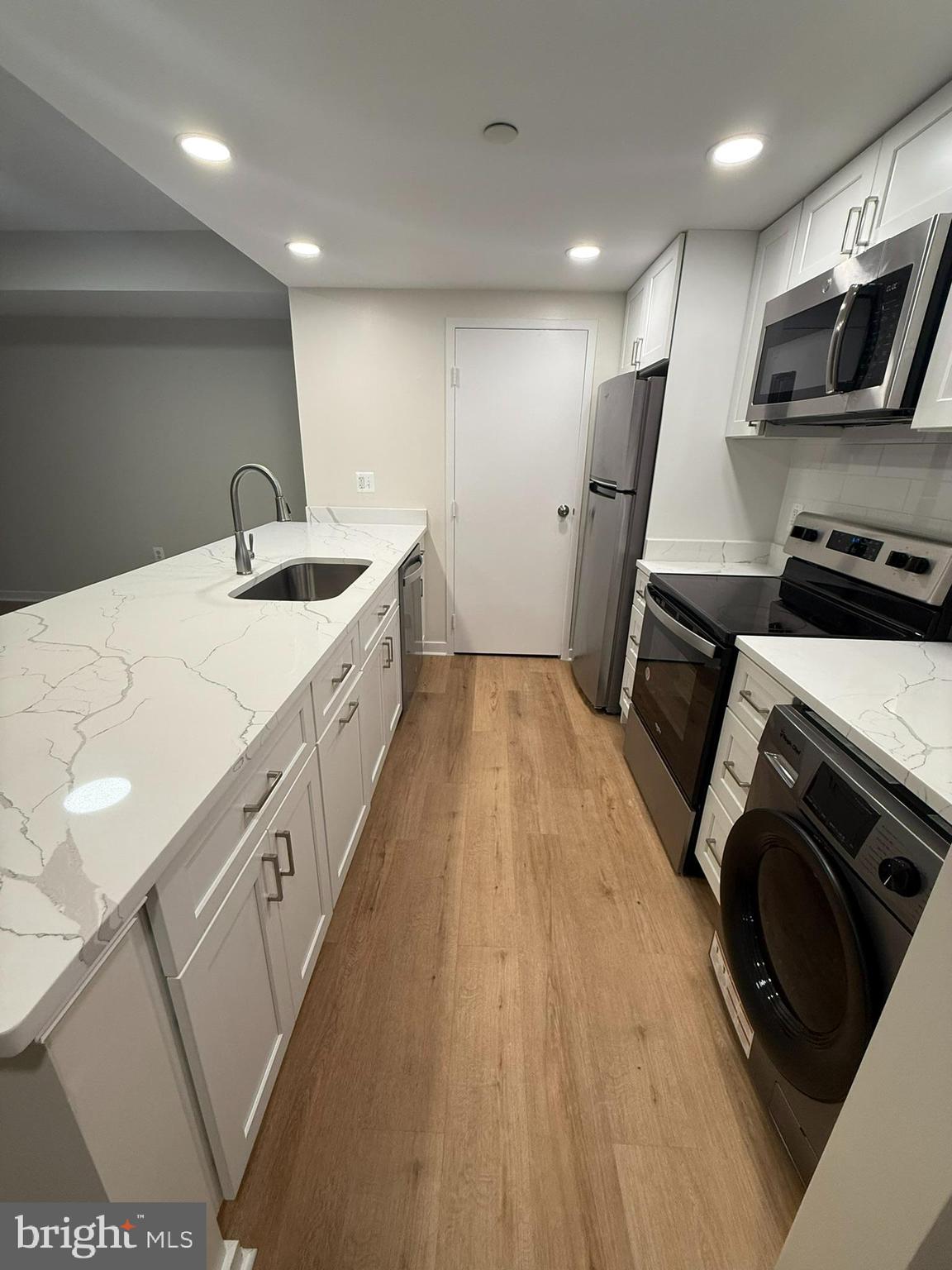 ATRIUM CONDO - Residential Lease