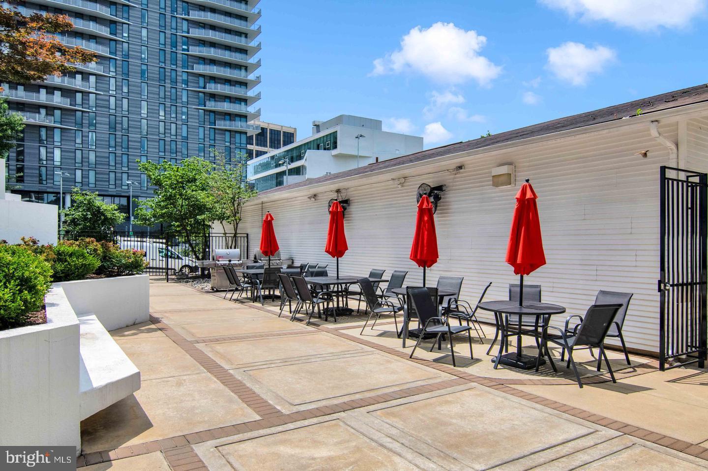 ATRIUM CONDO - Residential Lease