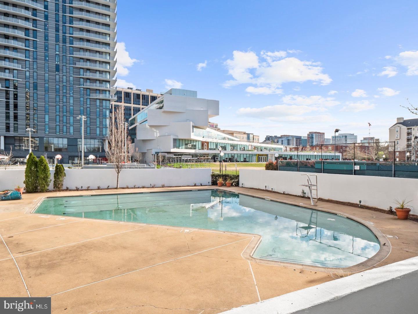 ATRIUM CONDO - Residential Lease