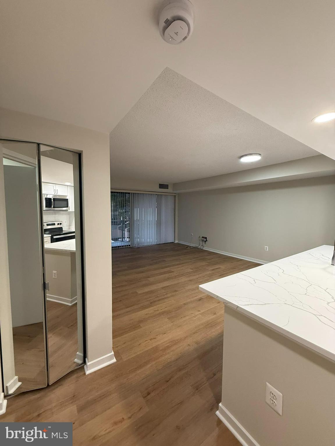 ATRIUM CONDO - Residential Lease